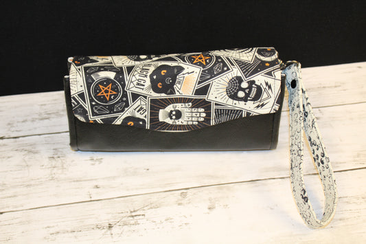 Halloween Women's NCW Wallet Wristlet