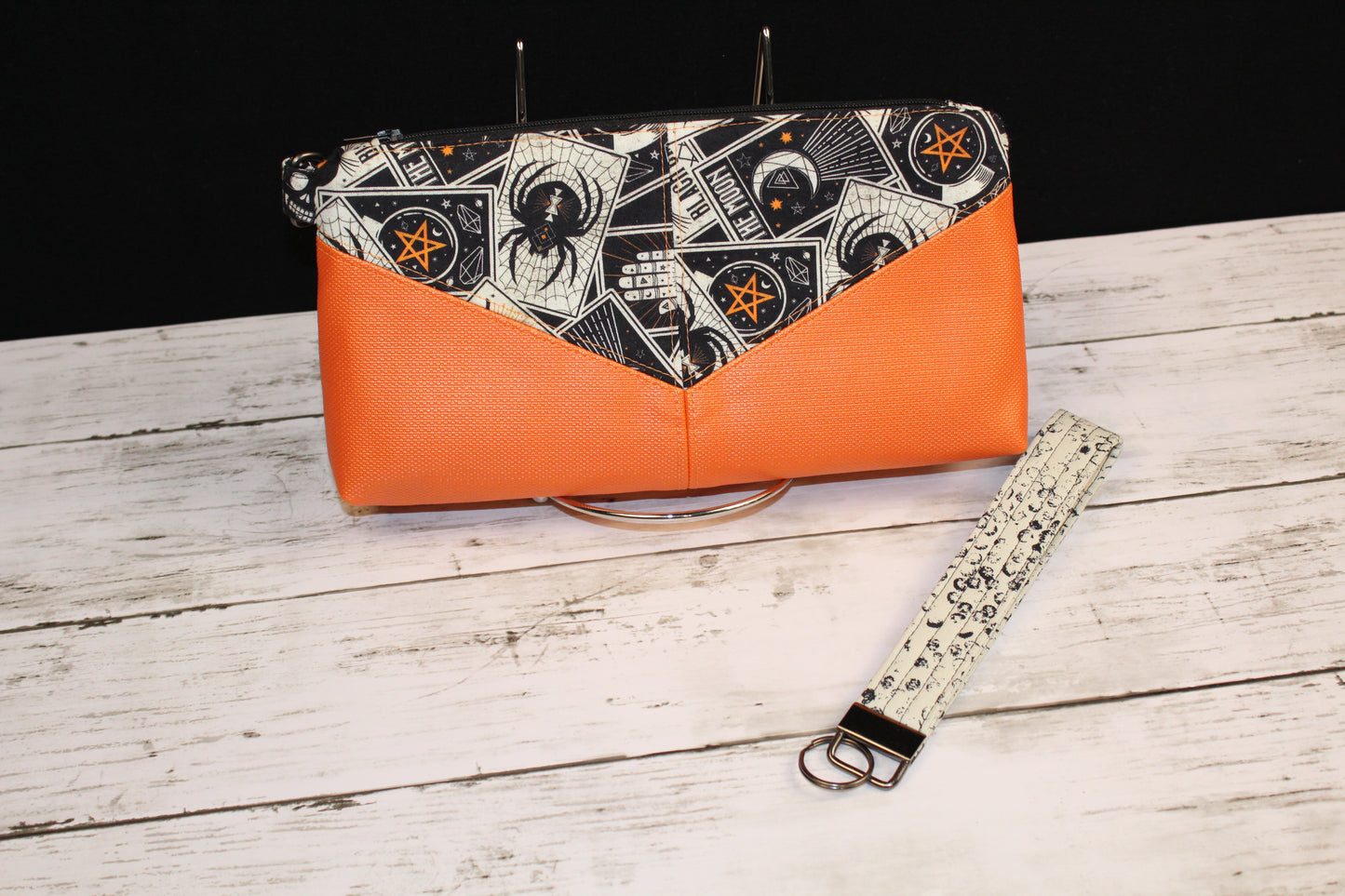 Halloween Orange and Black Women's Harlequin Clutch